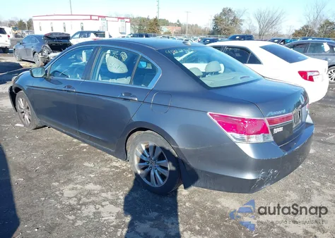 2011 Honda Accord 2.4 Ex-L from USA, damaged, VIN 1HGCP2F81BA104769